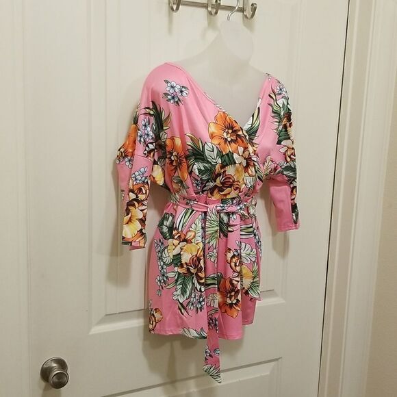 Sexy Floral One Piece Romper with belt size 2XL - Picture 3 of 8